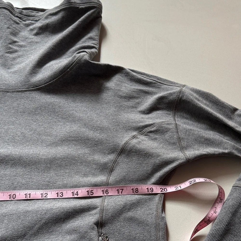 Lululemon Athletica Rest Day Cowl Neck Pullover Sweatshirt, Vintage Grey,Size 10 - Picture 12 of 13